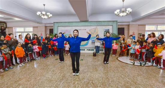 沈阳市实验学校幼儿园大班组开展红色研学活动_fororder_教育幼儿园大班3