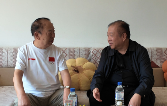 沈阳市民政局领导班子成员走访慰问老年群体 拉开“敬老月”温情序幕_fororder_图片10