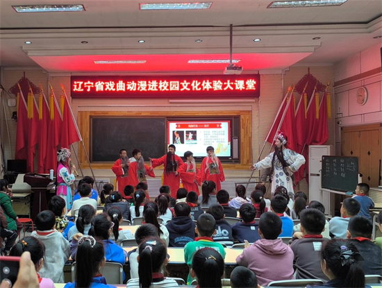 新民市：创新传承焕活力，传统文化浸润城乡新风尚_fororder_杨薇新民1