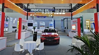 BMW 3系马年版亮相第四届链博会