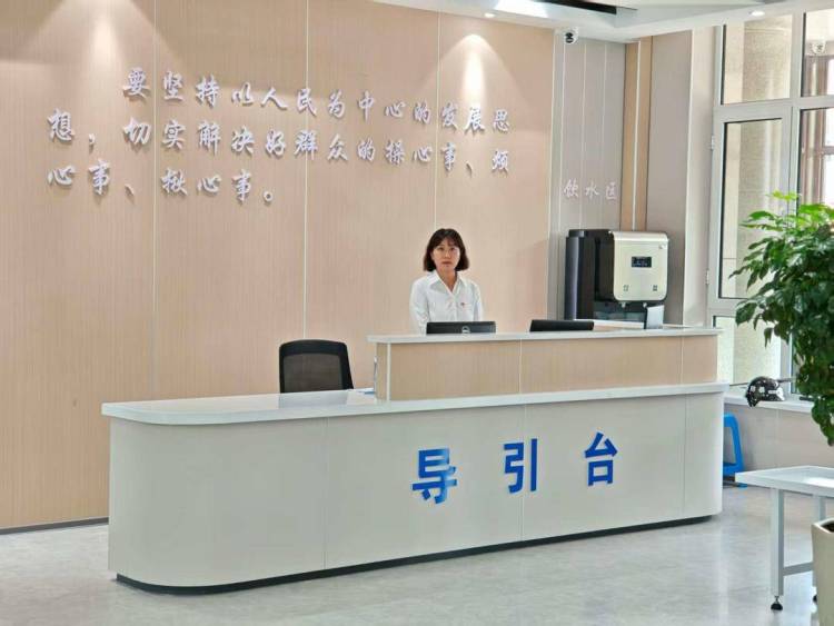 一站解纷 多元共治︱大连普兰店综治中心：“一站式”治理平台让民生服务有力度更有温度