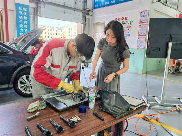 沈阳市工业技术学校斩获世界职业院校技能大赛铜奖_fororder_图片4