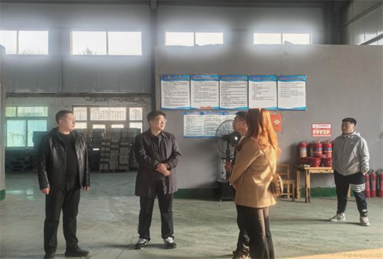 沈阳市和平生态环境分局深入基层跨区域为企业纾困解难_fororder_李静和平环境1