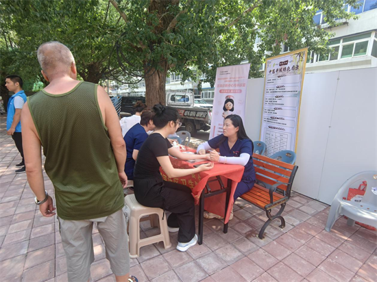 沈阳市皇姑区把医院“搬”进社区 打通健康服务“最后一公里”_fororder_图片 1