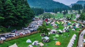 沿江高铁通车在即 武陵山区避暑“天然大空调”来武汉扎堆争抢纳凉客