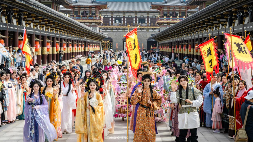 清明假期湖北A级景区接待游客836.87万人次 同比增长14.05%_fororder_图片1