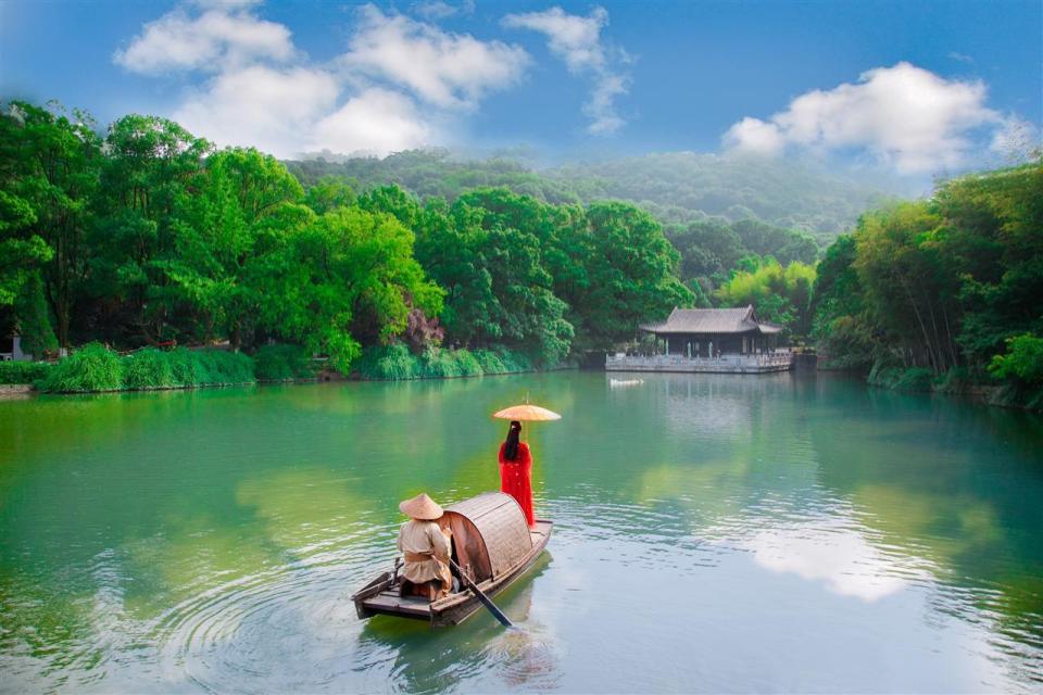 千年古城VS现代狂欢 襄阳打造盛夏“水陆诗”立体亲子游