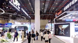 第20届光博会点亮“世界光谷” 6.9万人次体验赛博光谷、人文之美