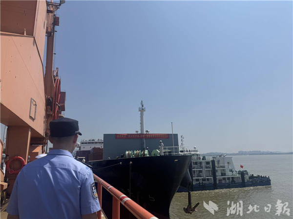“湖北造”出海再添新通道 武汉经开港首条直达日韩航线开通_fororder_a5d4c2ca965c4b18b8a338d041eb2b13