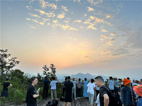 首届华中星空大会收官 打造科普文旅融合新范式_fororder_ffb7b1b08c0b4497afc665202a6b608d