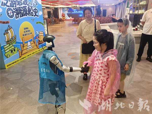 “端午”“非遗”搜索量翻番 武汉解锁民俗新次元_fororder_05