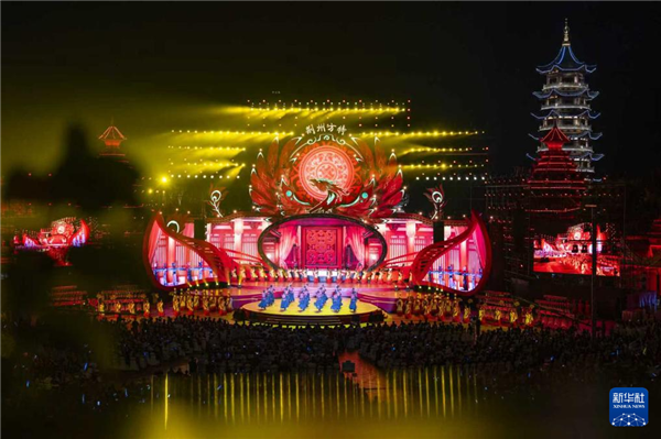 第二届楚文化节“燃”起千秋楚韵_fororder_20250920c03ef6fdc9cd425094fc6e01510e6987_20250920b8681c69871b4b68b1d0b062fcd58702