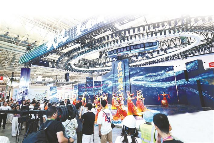 为产业增活力 为企业搭舞台 为城市展形象 为人民悦生活  2025中国文化旅游产业博览会今日开幕_fororder_2