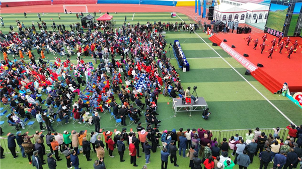 “应舞飞扬”湖北省广场舞公开赛（孝感应城站）收官_fororder_1e1b296427684583ac6fcf79cce883b1