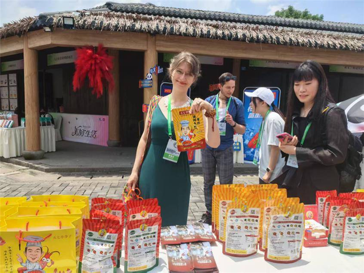 湖北非遗闪耀第九届成都国际非物质文化遗产节_fororder_06