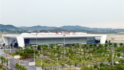 行进中国丨内陆崛起“空中出海口” 人民网“行进中国”湖北调研采访团