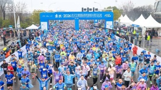 8000名跑者参赛！木兰・2026武汉空港半马开跑！