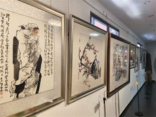 【A】让长江文化跃然纸上 《赓续文脉·创新表达》专题展在汉开幕_fororder_微信图片_20250726171738