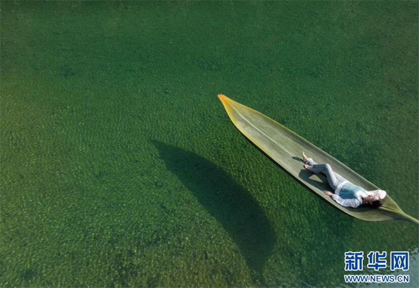 湖北鹤峰：秘境之旅船在空中漂_fororder_202505148c758715a5f543248b115130012e17cc_202505147d61766ca38f40bb940b58a376a6dcf9