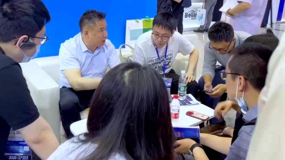 光博会何以吸引世界目光？四个关键词读懂