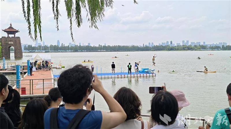 武汉“跳东湖”多元活动打造夏日文旅盛宴_fororder_微信图片_20250811095422