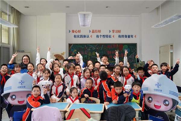 “船舶科普课”驶进武汉小学大国重器点燃少年科学梦_fororder_图片113