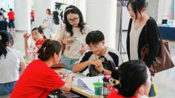 “原来课可以这样教！”湖北乡村新教师岗前培训纪实