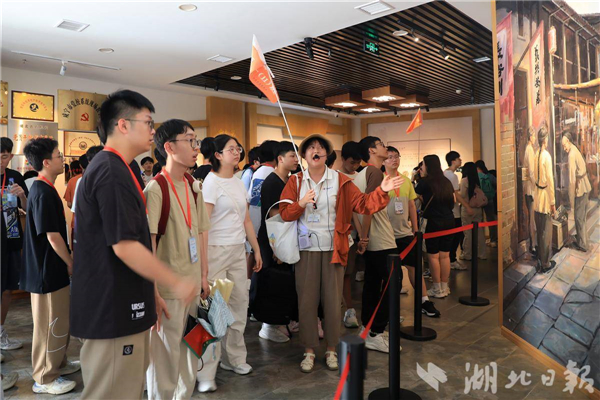 460名澳门师生聚湖北开展研学活动_fororder_4c967e947db9437694bf9a718710beba