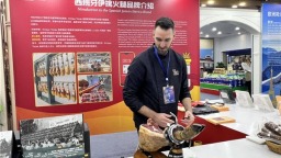 50国客商云集 大使天团为汉交会“打call”