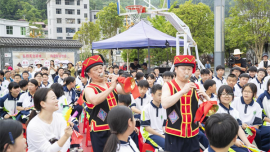 2026“湖北乡村音乐潮”惠民演出在咸丰举行
