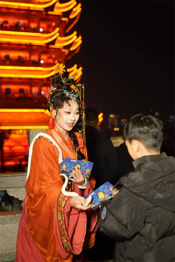 跟着春晚游武汉丨武汉搜索量同比增长1160% 黄鹤楼恢复开园 热度最高