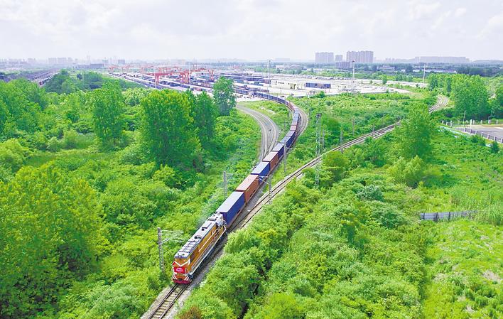 中欧班列（武汉）北欧三国新线路首发