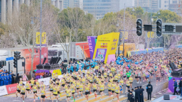 武汉马拉松圆满收官 顺丰与汉马同行 以33年的热爱致敬每一公里