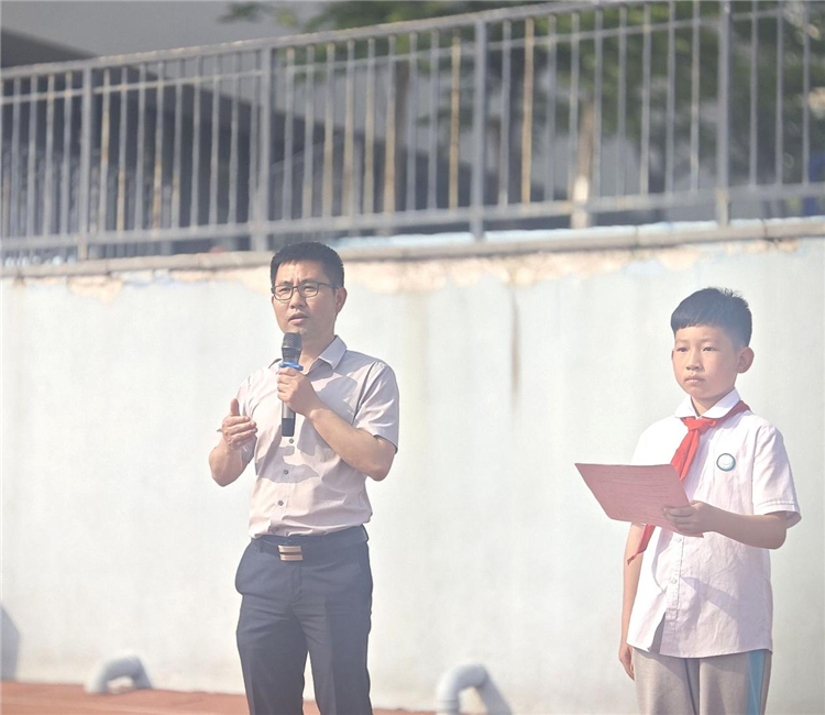 江夏区实验小学军运村校区以家国情怀点亮学生的成长之光_fororder_图片18