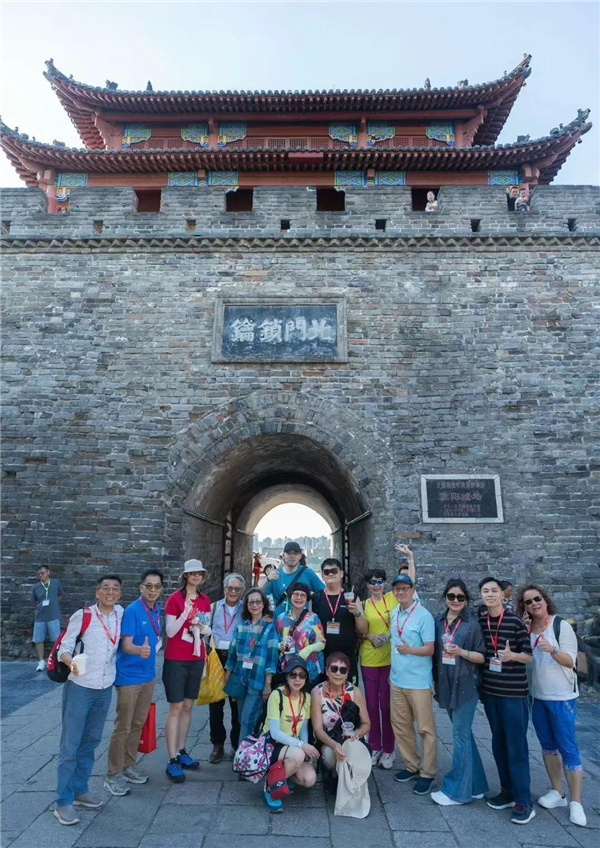 香港多家旅行社到襄阳踩线 旨在壮大跨境游、鄂西深度游_fororder_微信图片_20250821093532