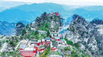 因武当景好而来 为一城好景停留 “仙山碧水的十堰”全域发力引客