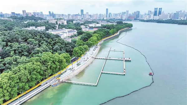 武昌长廊绣生态 东湖绿道织诗意 武汉两大项目斩获国际大奖_fororder_01