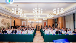 2025国际光化学技术与产业大会核心产业论坛在武汉举办