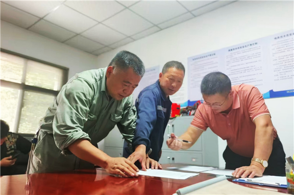 湖北保康：政企联合 筑牢电力设施保护网_fororder_图片45