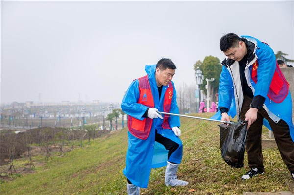 湖北“爱我千湖 绿满荆楚”河湖保护暨义务植树志愿服务活动_fororder_图片63