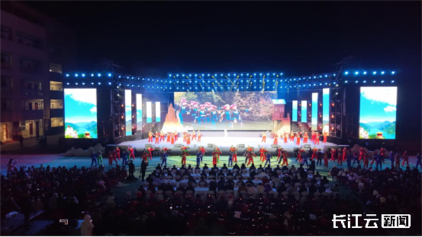 宜昌长阳:“巴风土韵”耀资丘 非遗传承展活力