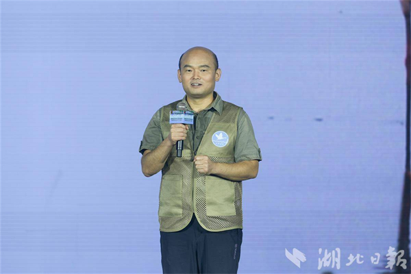 1024座公园织就湿地花城 武汉打造超大城市“绿色样板”_fororder_11
