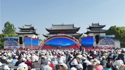 国网麻城市供电公司护航第七届湖北麻城杜鹃文化旅游节开幕式