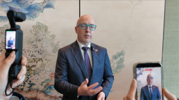 加拿大埃德蒙顿市市长首访武汉：期待开通直飞货运航线，点赞“秀美风光”_fororder_图片11