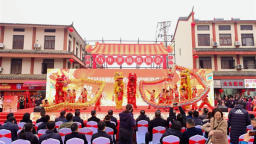 乡村振兴企业助力 武汉市东西湖区柏泉马年茅庙集庙会启幕