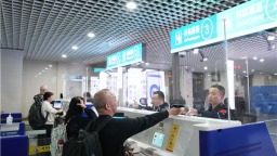 恩施航空口岸年度出入境流量突破3万人次