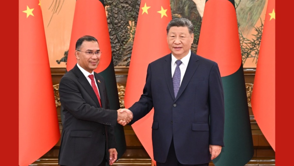 习近平会见孟加拉国总理塔里克