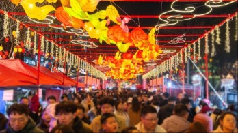 当“中国年”成为“世界年”，春节何以引发全球文化共鸣？_fororder_5464674