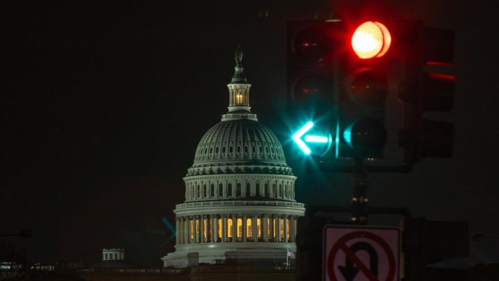 闪评丨美政府结束“停摆”有进展 但“关门”危机难根除_fororder_这是11月9日在美国首都华盛顿拍摄的美国国会大厦