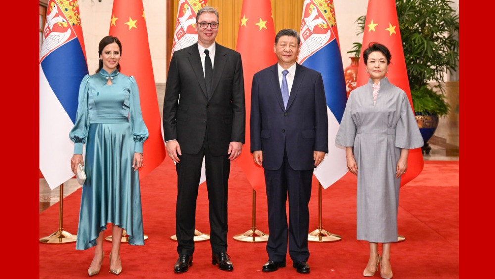 习近平同塞尔维亚总统武契奇会谈_fororder_1779711970888_547